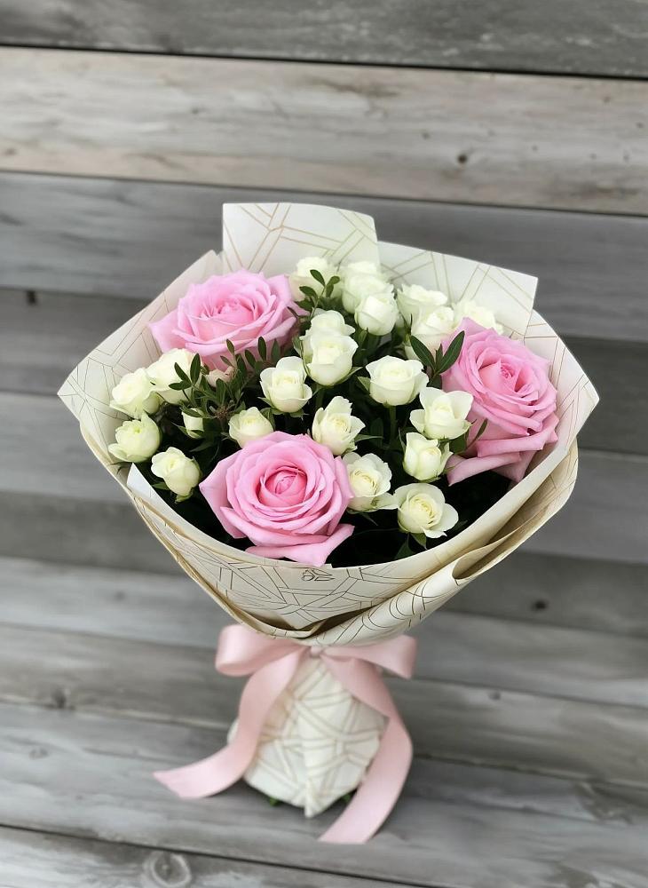 Букет цветов из: Розы в Новошахтинском