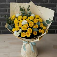 Букет цветов из:  Розы в Новошахтинском