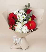 Букет цветов из:  Розы, Хризантемы, Герберы и Лилии в Новошахтинском