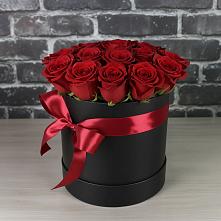 Цветочная композиция из Розы в шляпной коробке #REPLACE_PRED# Новошахтинском