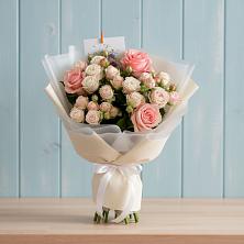 Букет цветов из:  Розы в Новошахтинском