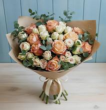 Букет цветов из:  Альстромерии и Розы в Новошахтинском